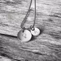 Personligt graverat Kvinnosymbol med liten tag