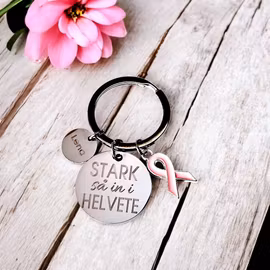Nyckelring STARK som in i HELVETE med personlig tag