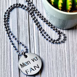Graverat halsband Men va FAN