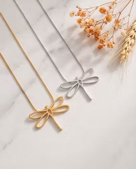 Halsband stor slända