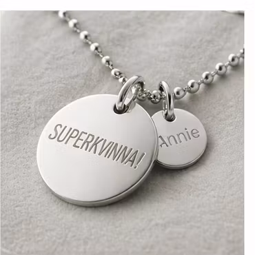 Superkvinna - personligt graverat