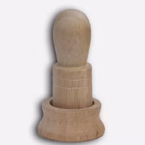 Krukmakare i trä liten