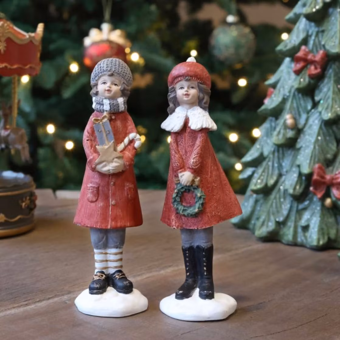 Noël Tjej och Pojke sett om 2
