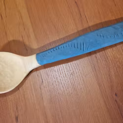 Träslev grön med karvsnitt