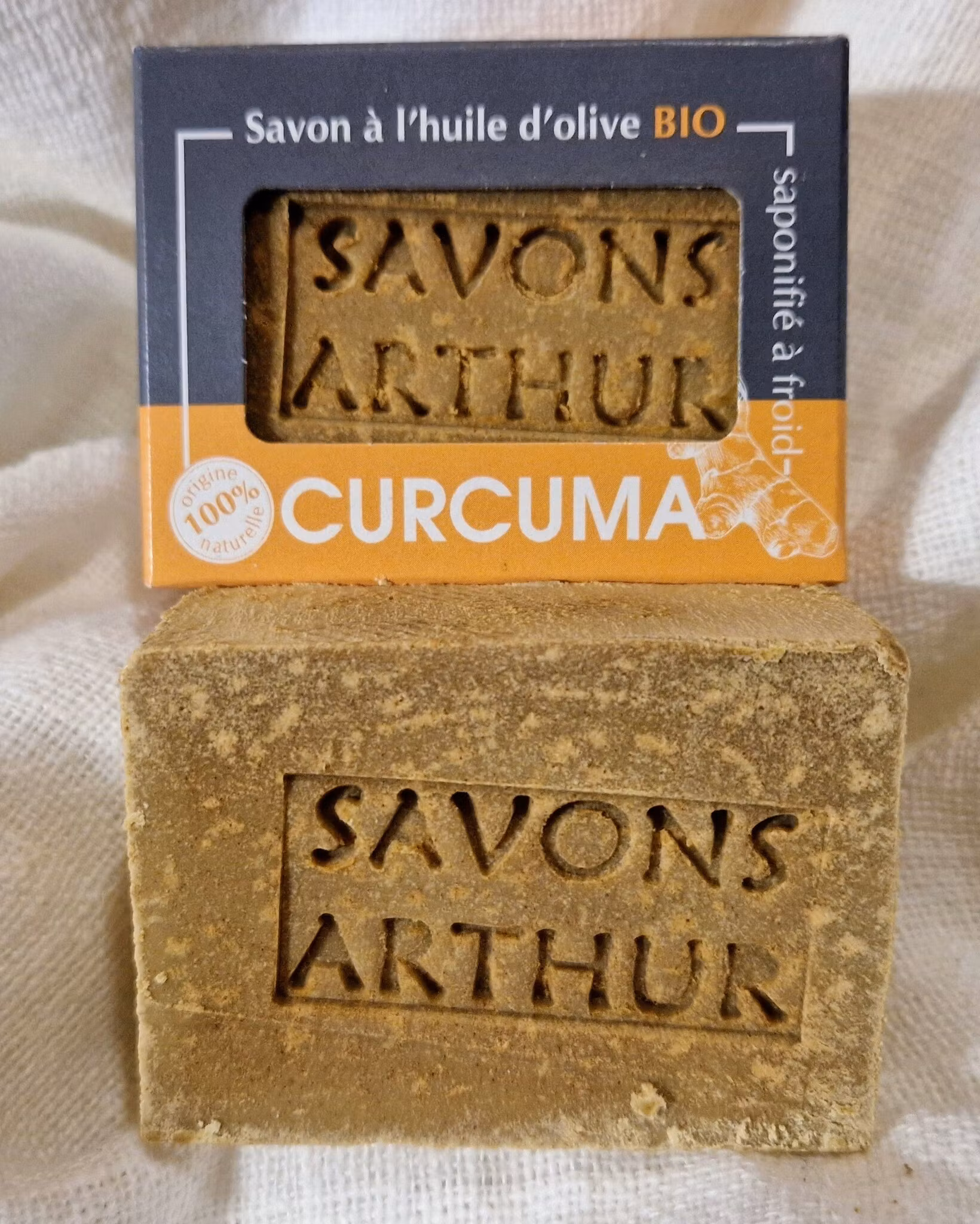 Curcuma - ekologisk tvål och schampo med gurkmeja