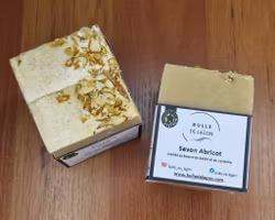 Abricot - kallrörd naturtvål med aprikos