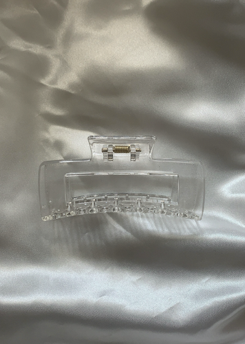 Transparent claw