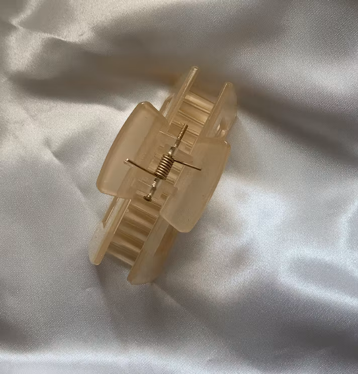 Sweet hairclaw