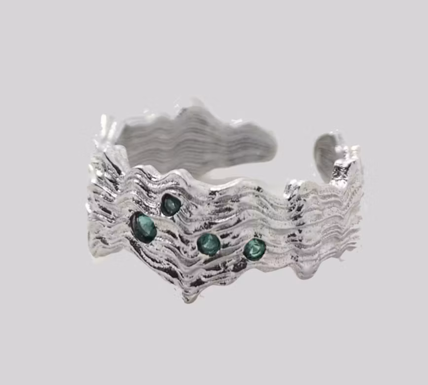Lovely ring