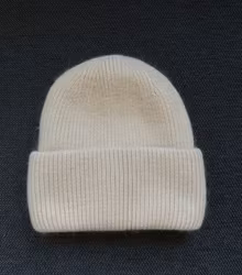 Classic beanie beige
