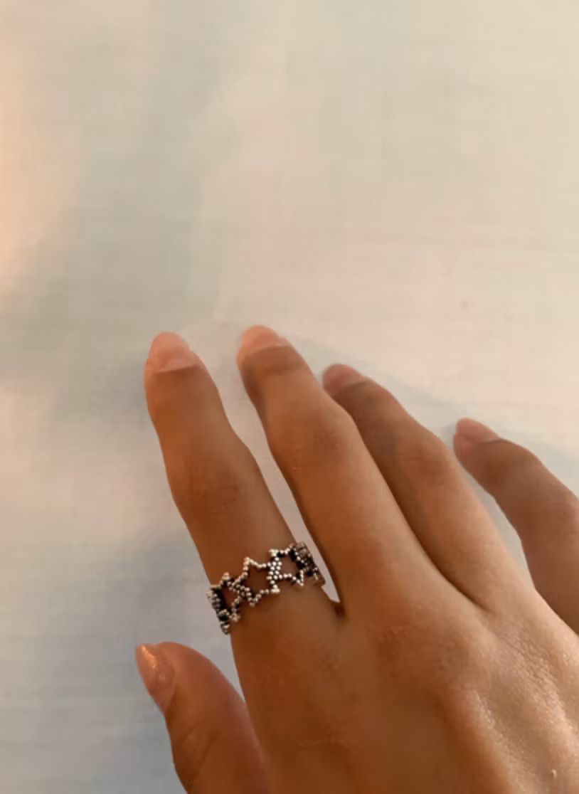 Multi star ring