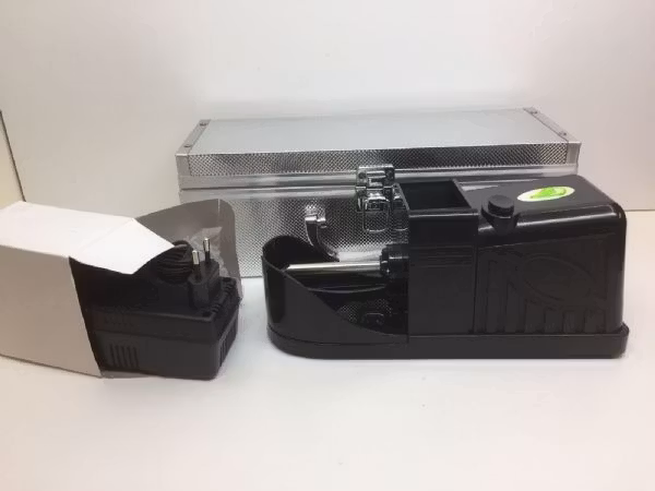 Elektronisk hylsmaskin Italyano