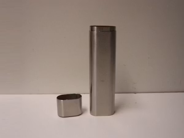 Cigarrfodral / Cigarretui i metall (för 2 cigarrer)