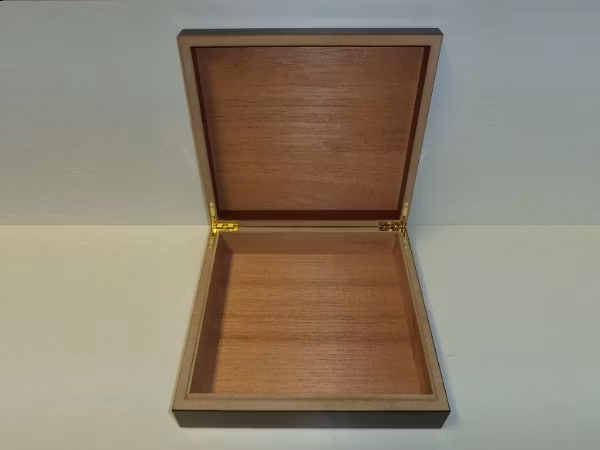 Cigarr humidor Angelo + tillbehör