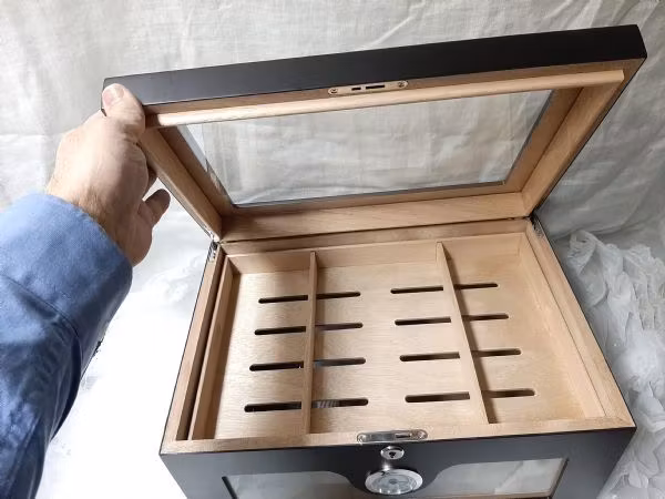 Cigarrhumidor Black Elegance