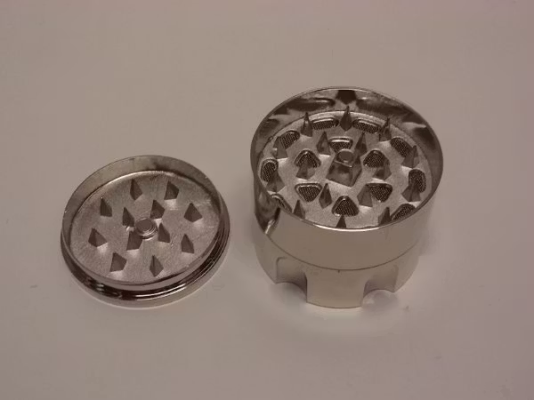 Grinder Revolver 3-delar