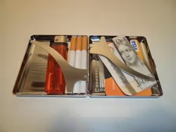 Cigarettetui Metall Choosey