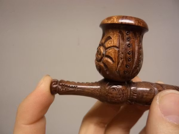 Indisk Pipa med tillbehör