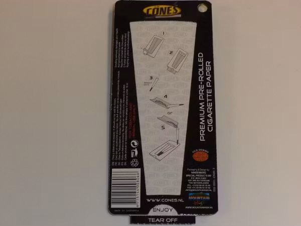 CONES: Färdigrullade koniska papper (3 x 3st) + tillbehör