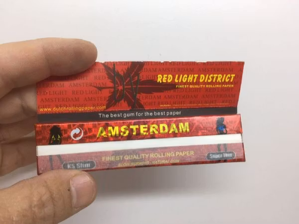 DISPLAY: Amsterdam Kingsize Slim (cigarettpapper)