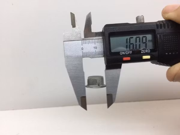 10st Nät / Screens Hatt (16 mm)