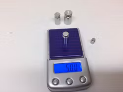 Digitalvåg (100 / 0.01 gram) + 4 vikter