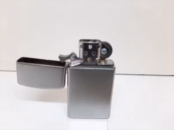 Zippotändare SLIM Matt + tillbehör