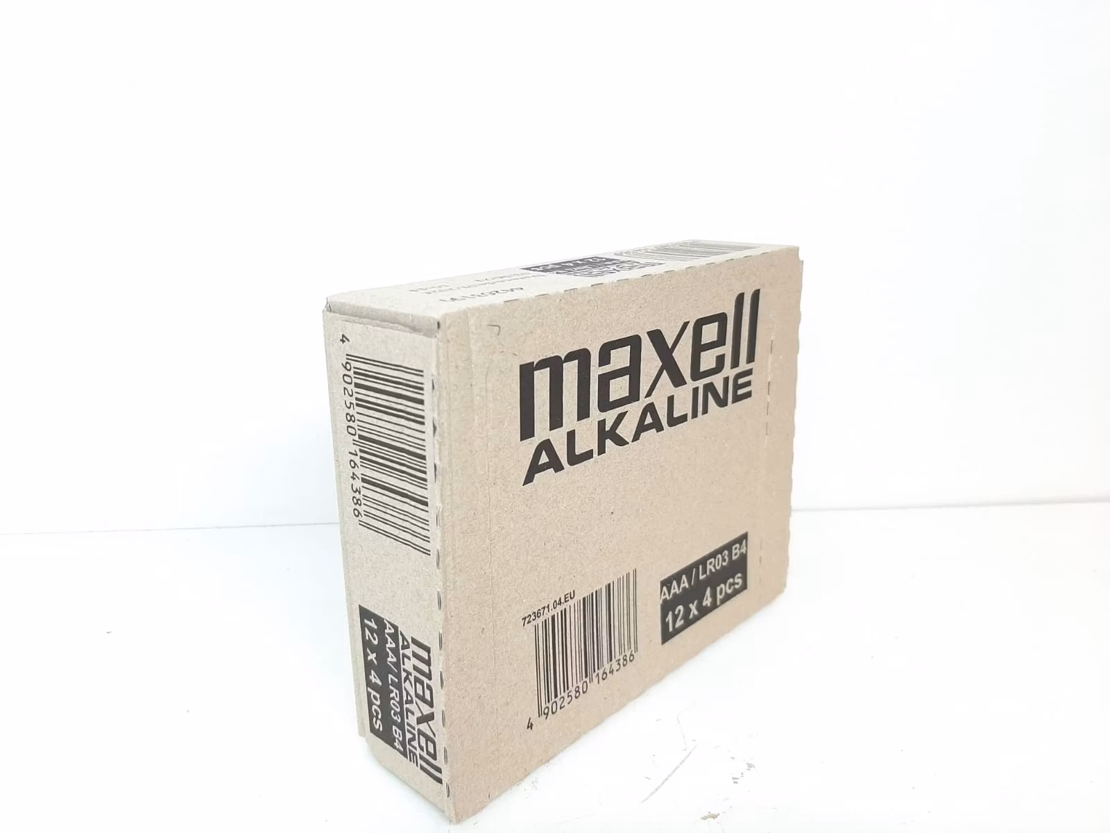DISPLAY: Maxell AAA batterier (12x4 = 48 batterier)