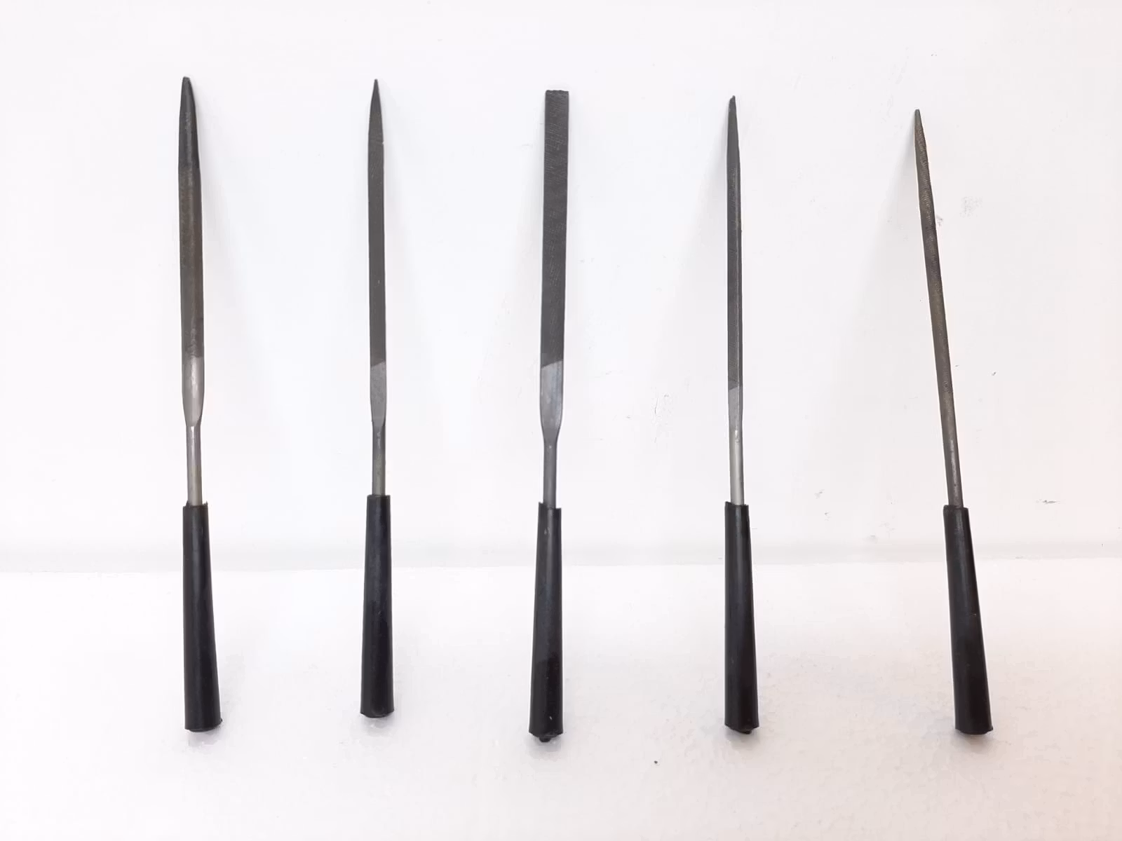 Verktyg: 5 stycken precisionsfilar (fil)
