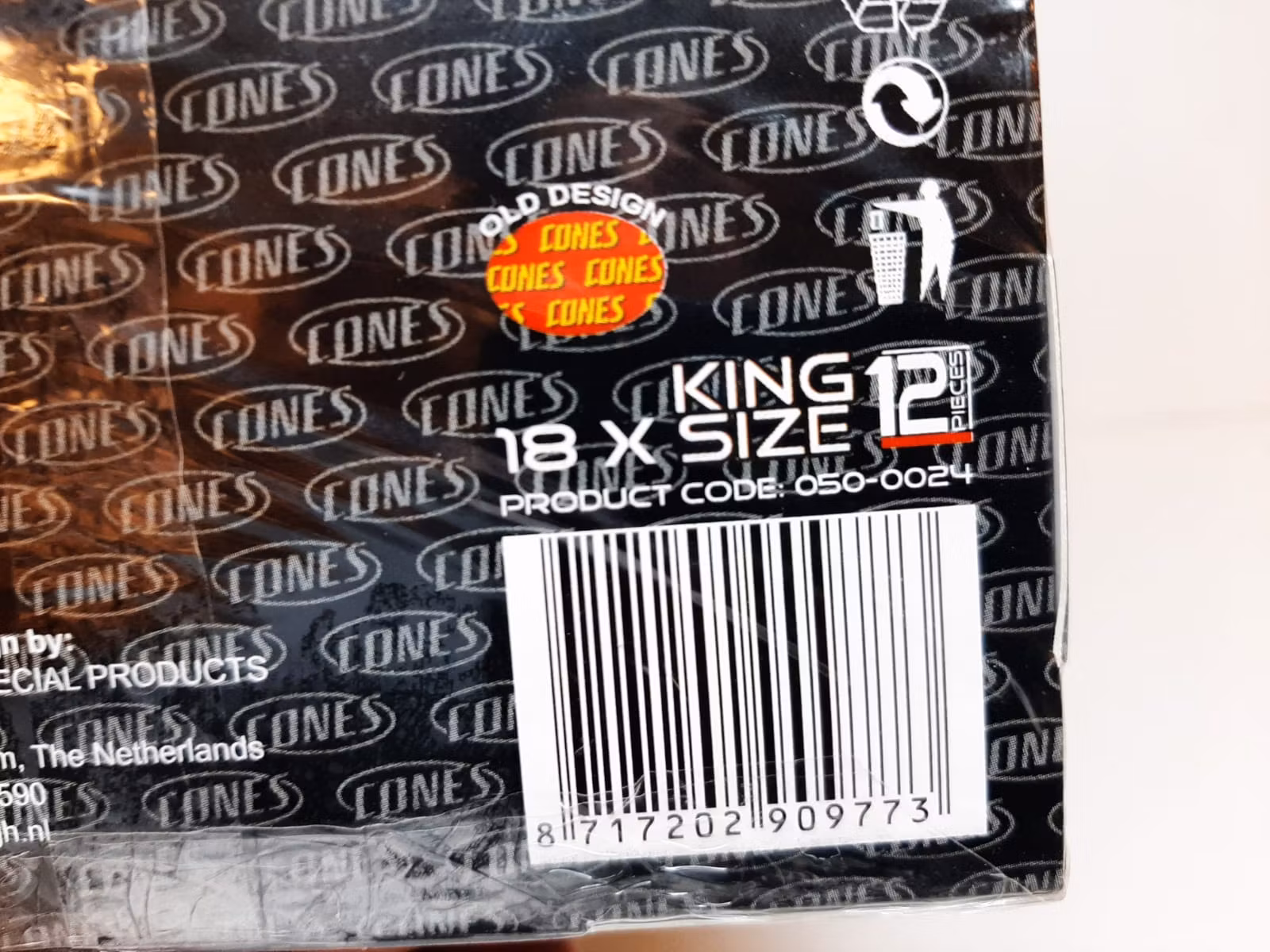 CONES: Färdigrullade koniska papper (3 x 12 st) + tillbehör