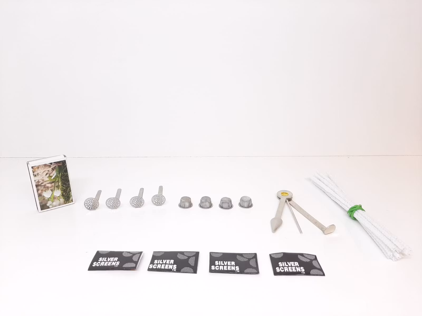 Indisk Pipa med tillbehör