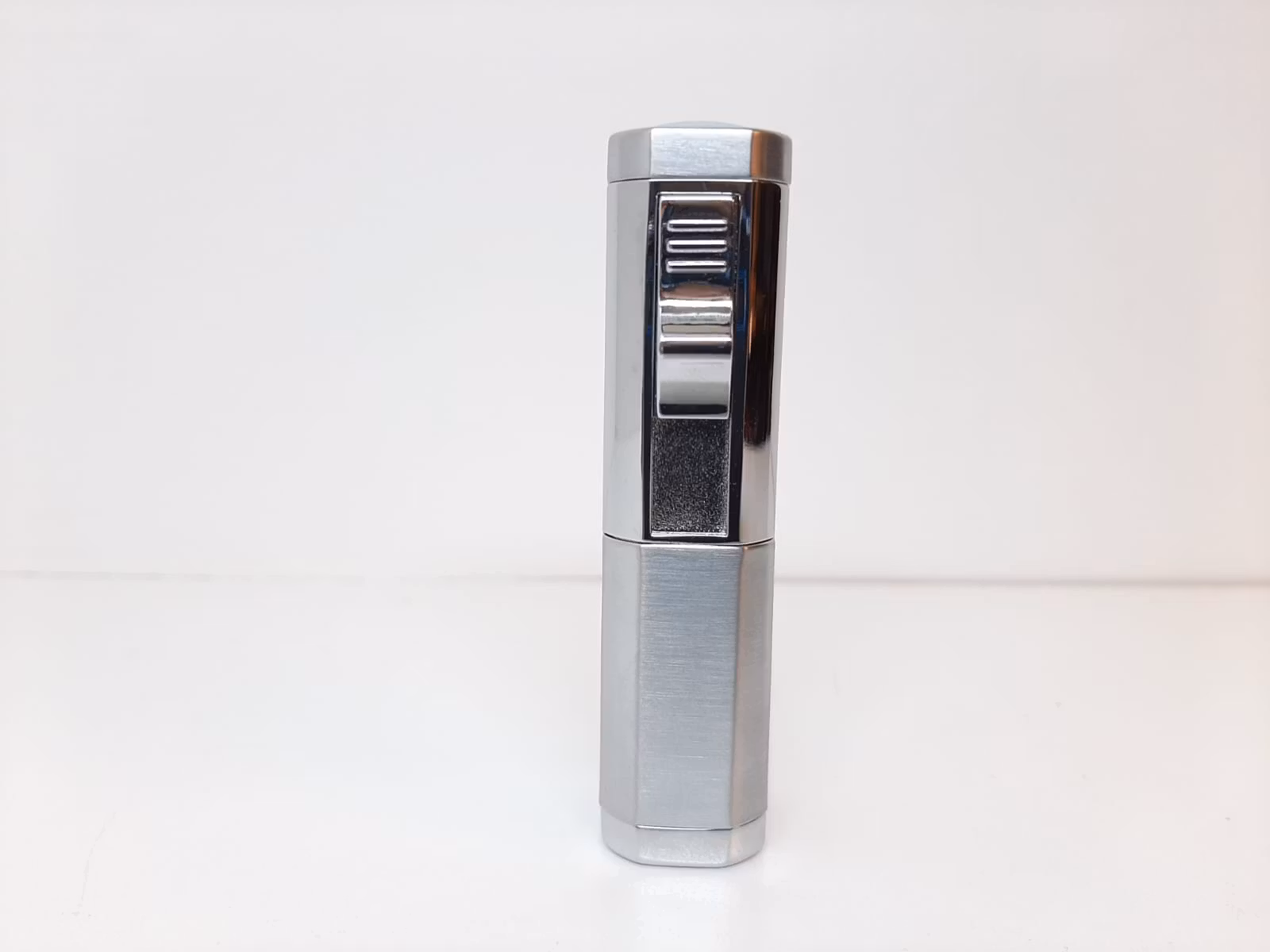 EuroJet Triple Torch Stormtändare + Cigarrborr