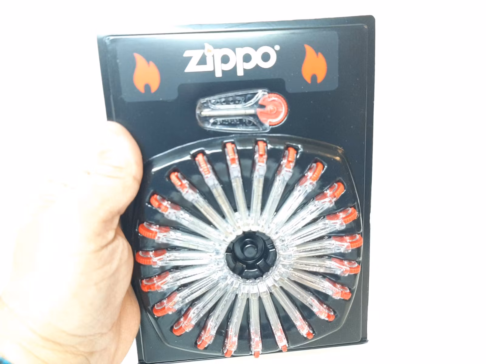 DISPLAY: 24 stycken stift