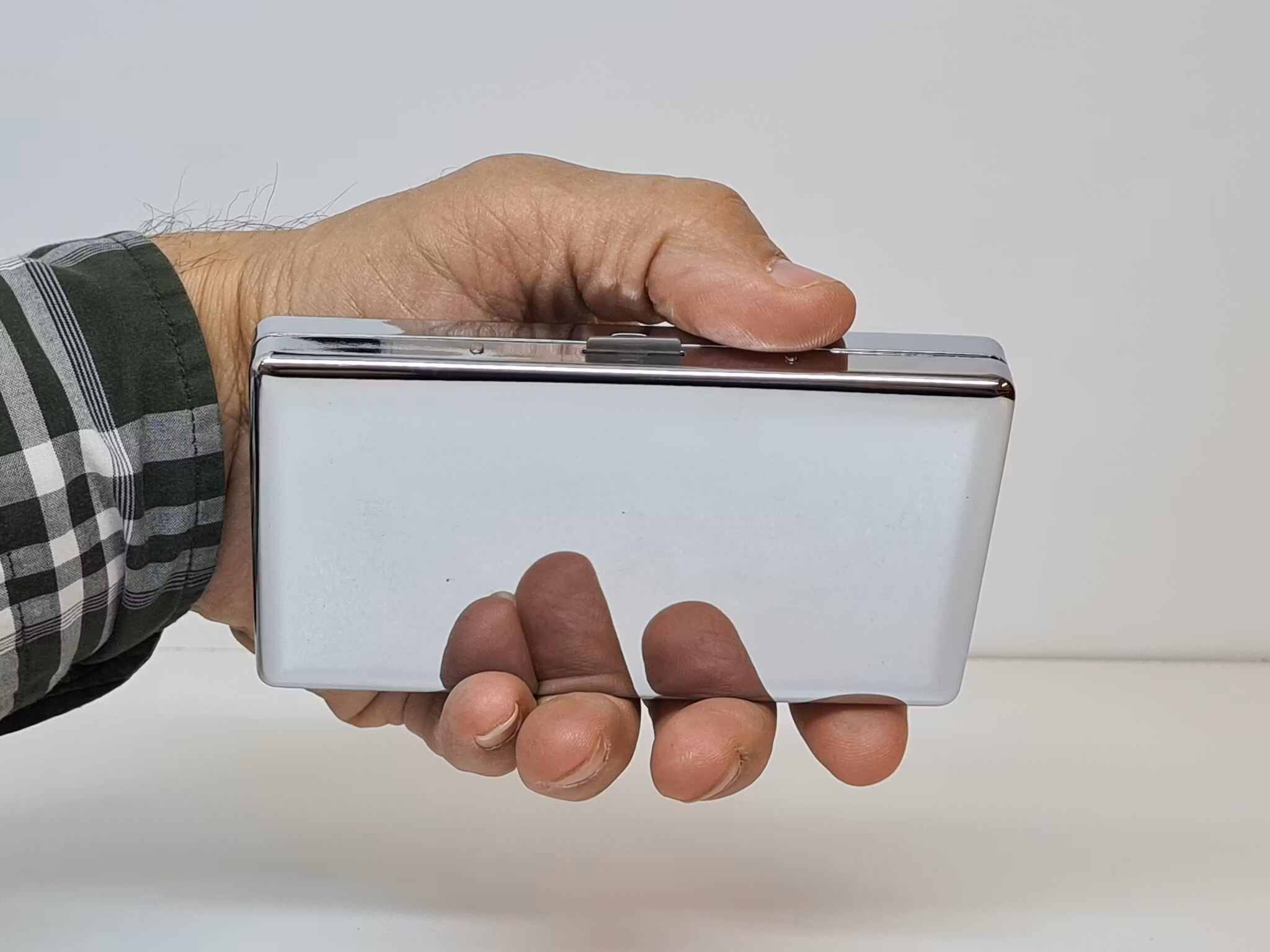 Cigarettetui Metall Holder
