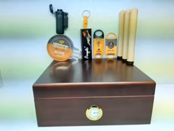 Cigarr humidor Angelo + Tillbehör