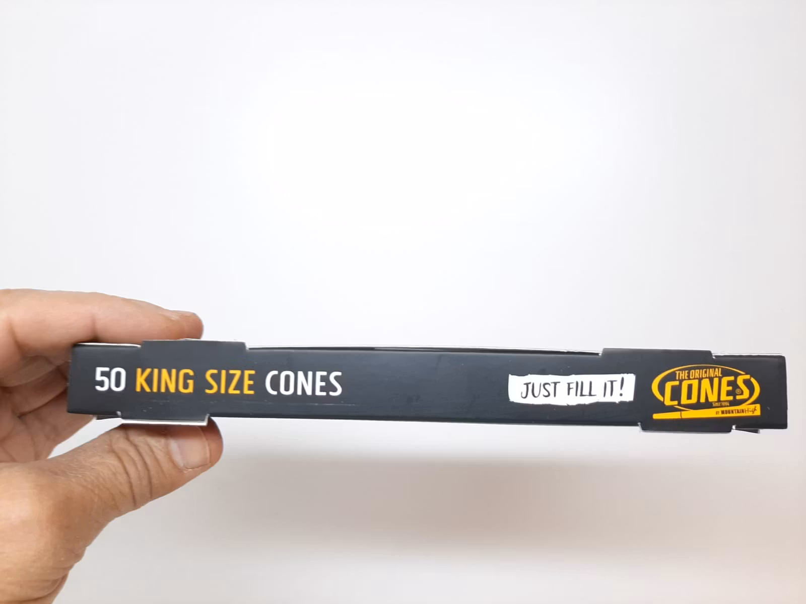 CONES: Färdigrullade koniska papper (1 x 50 st) + tillbehör