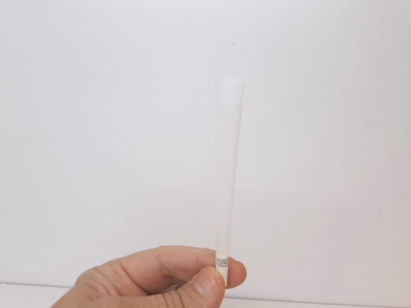 CONES: Färdigrullade koniska papper (1 x 50 st) + tillbehör