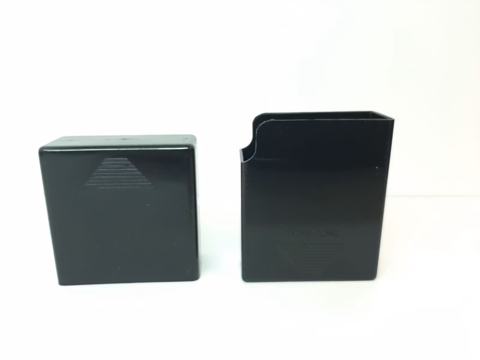 Cigarettetui Tough Box
