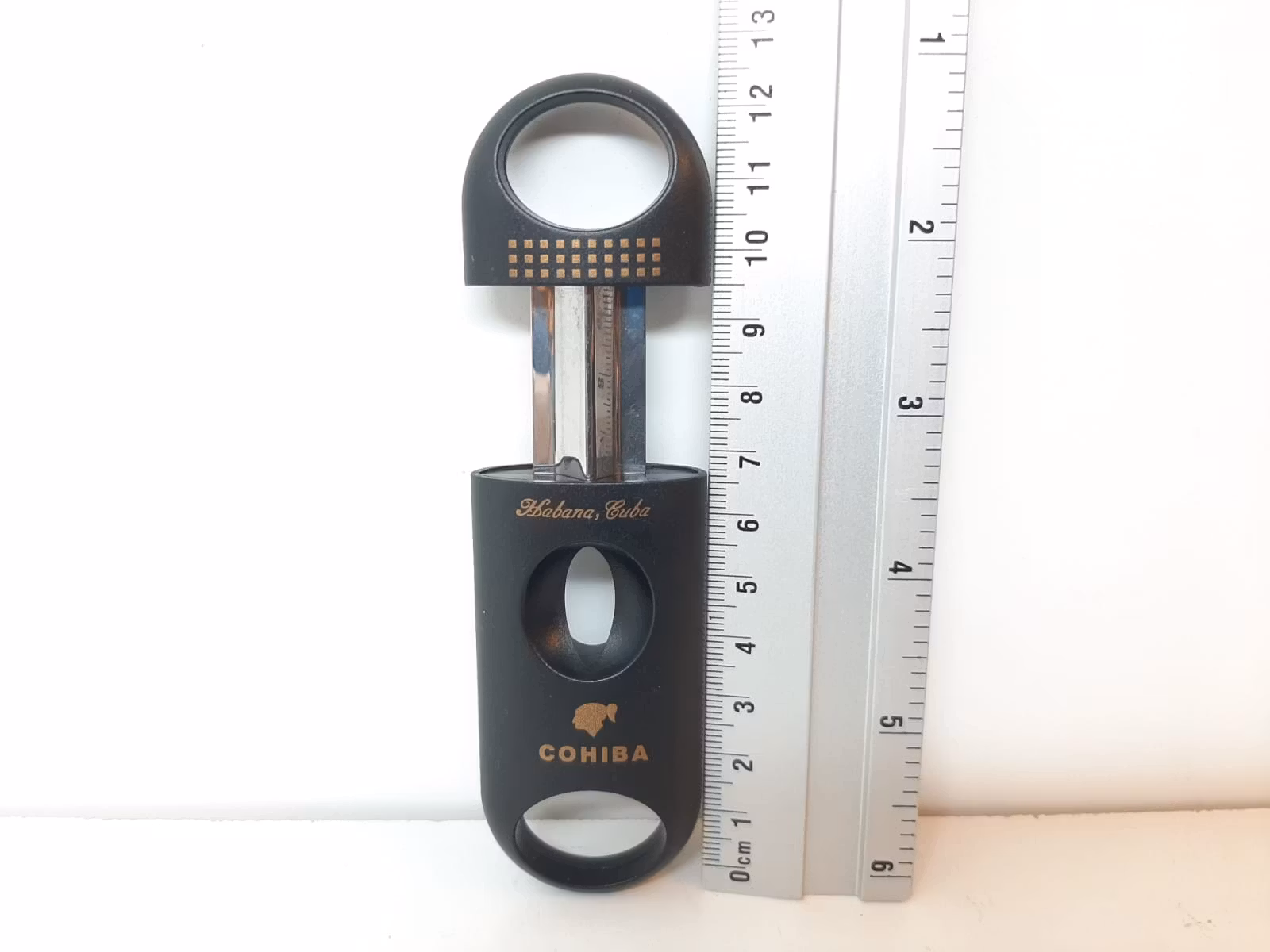 Cigarrsnoppare Cohiba V (V-cutter)
