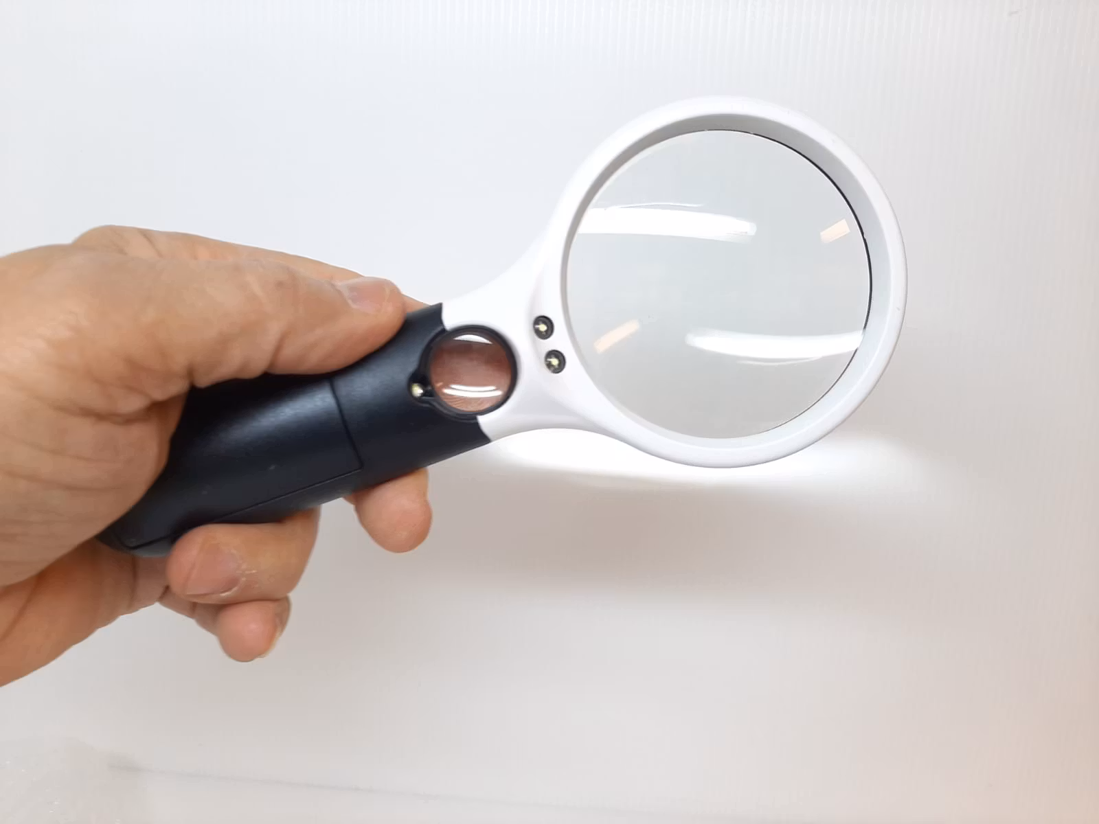 Förstoringsglas med LED (x10)