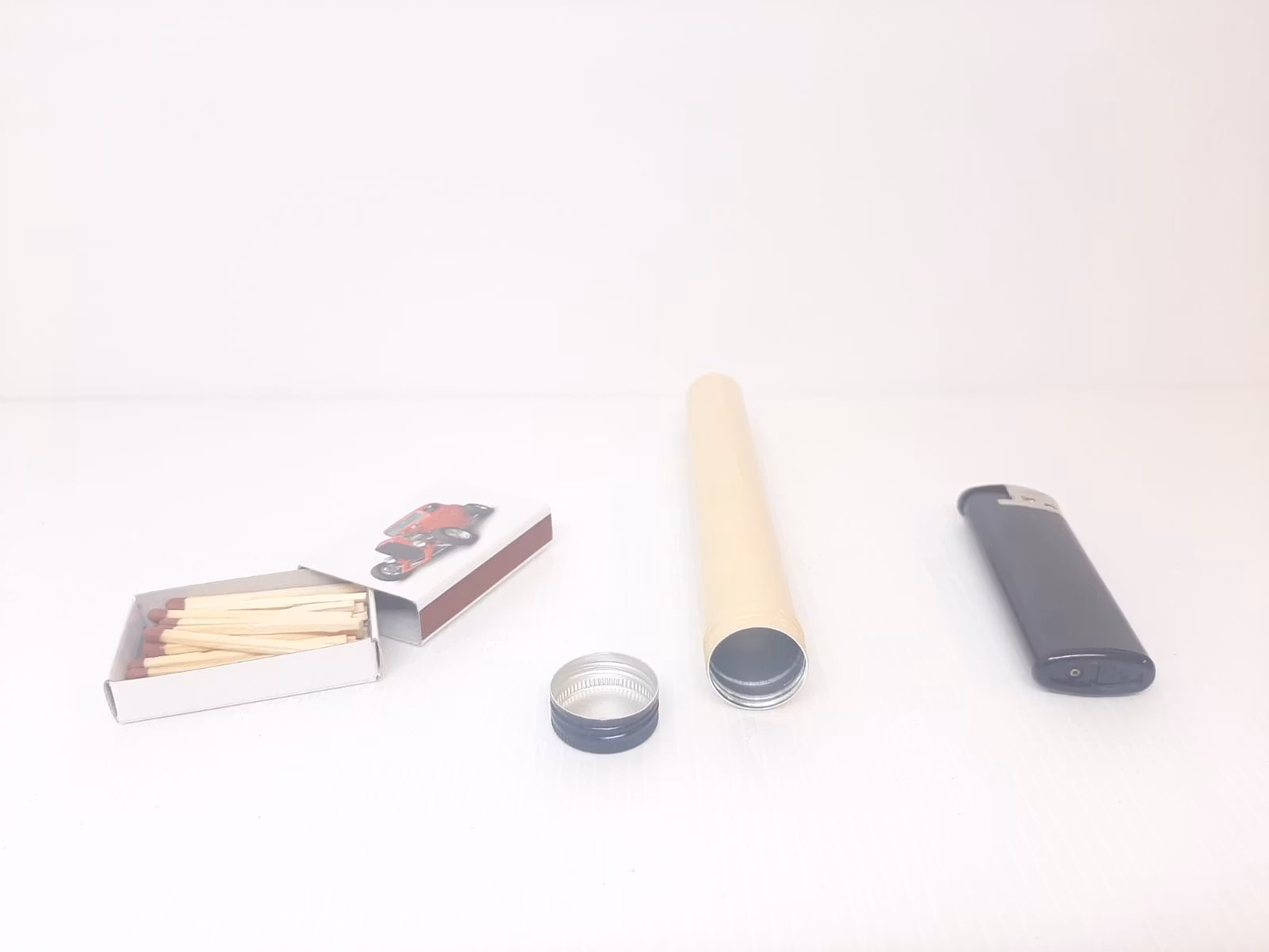 RAW Loader + 32 cones papper (cigarettpapper)