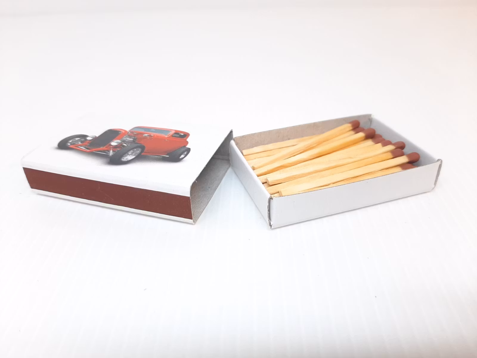 Tändstickor: 100 pack (med motiv)