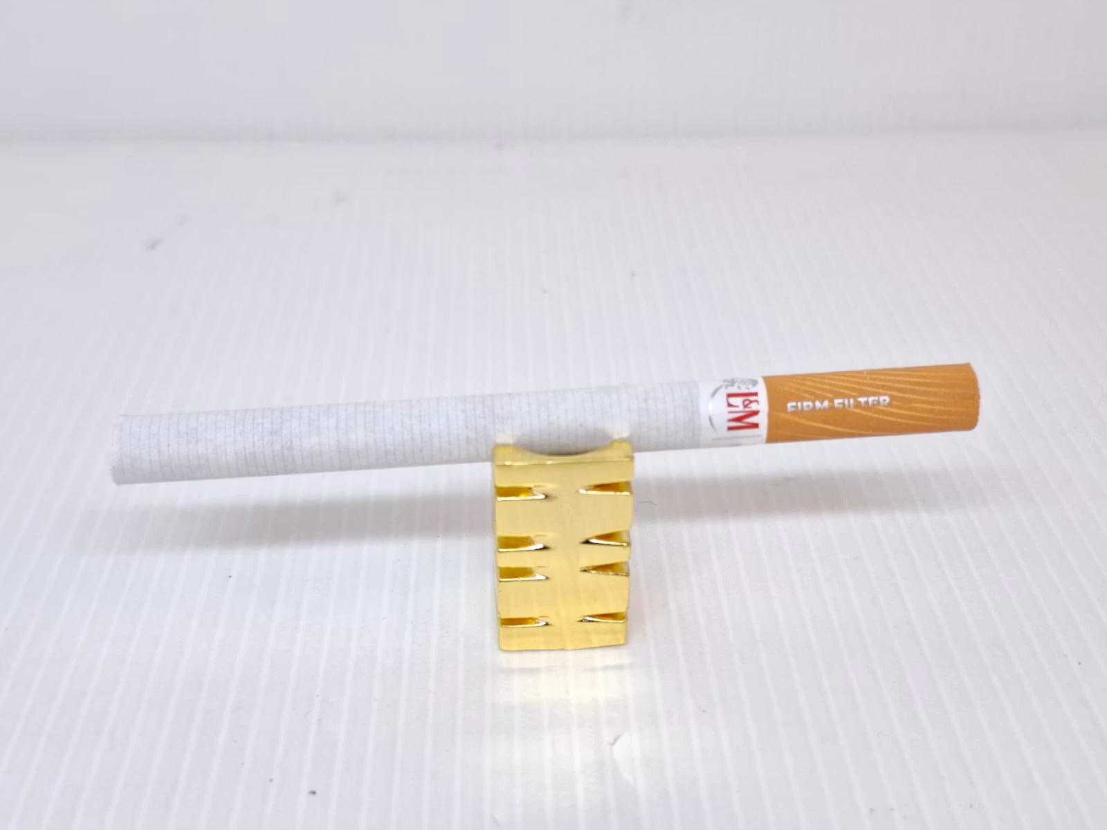 Cigarettsläckare (ihålig)