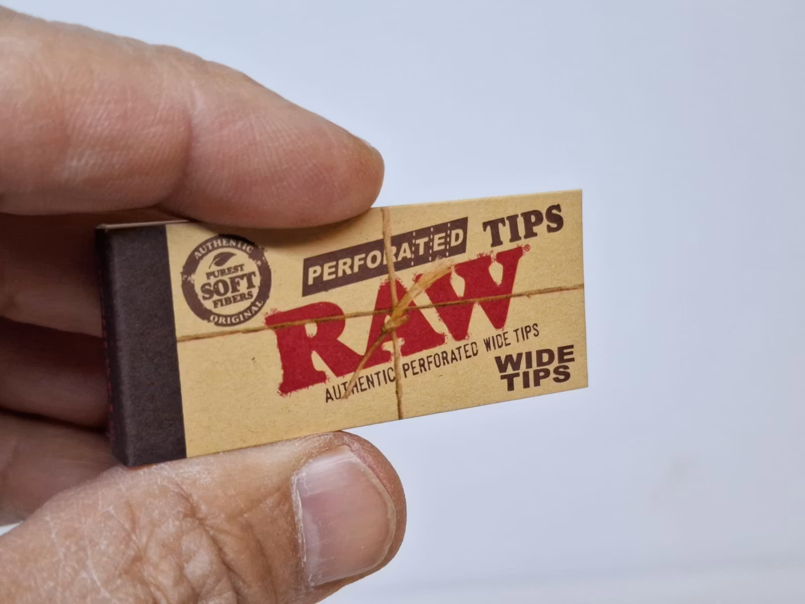 Två Displays Bluntwrap Slims + En Display RAW Filtertips