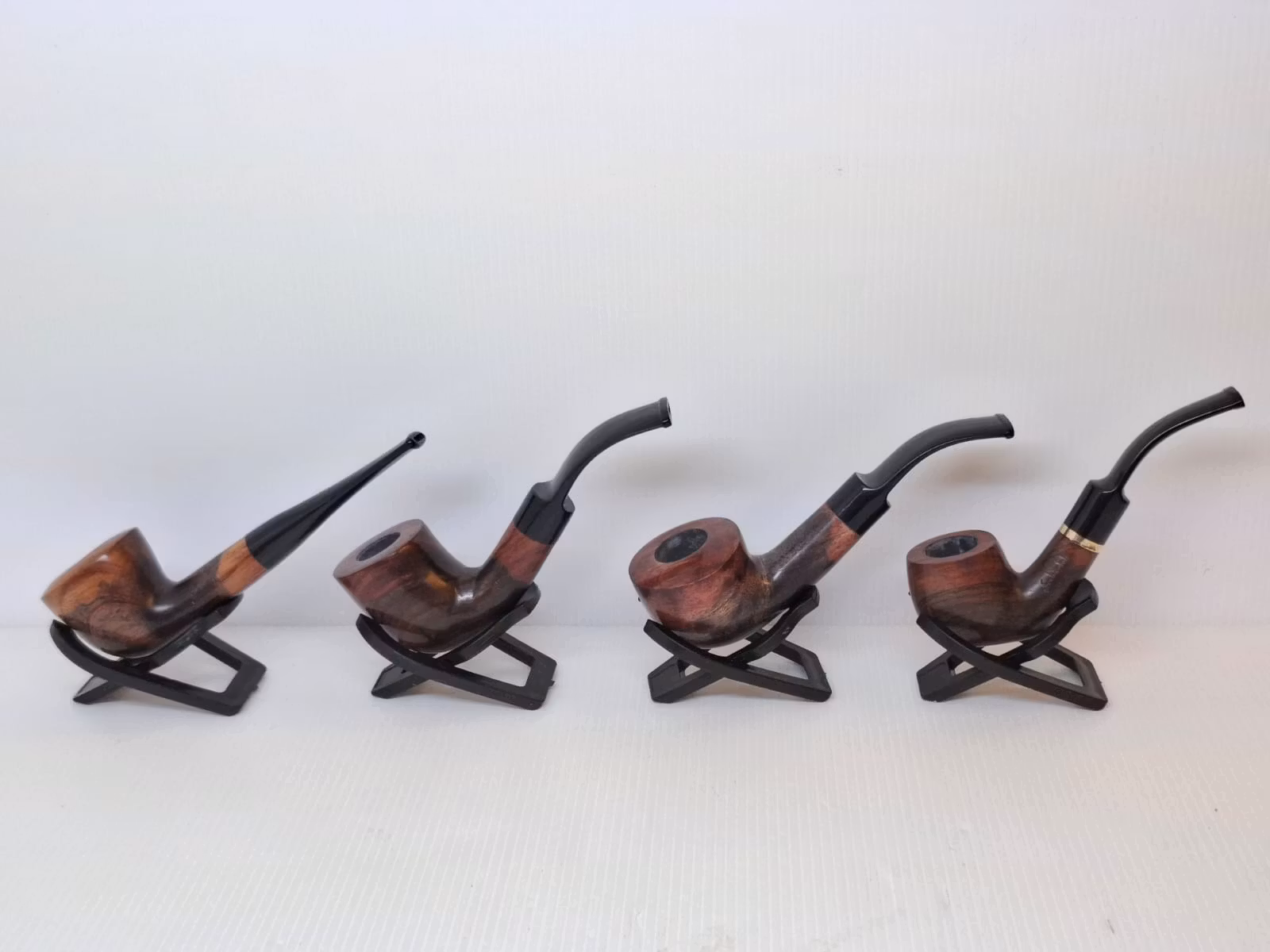 DISPLAY: Szabo pipa (7 stycken)