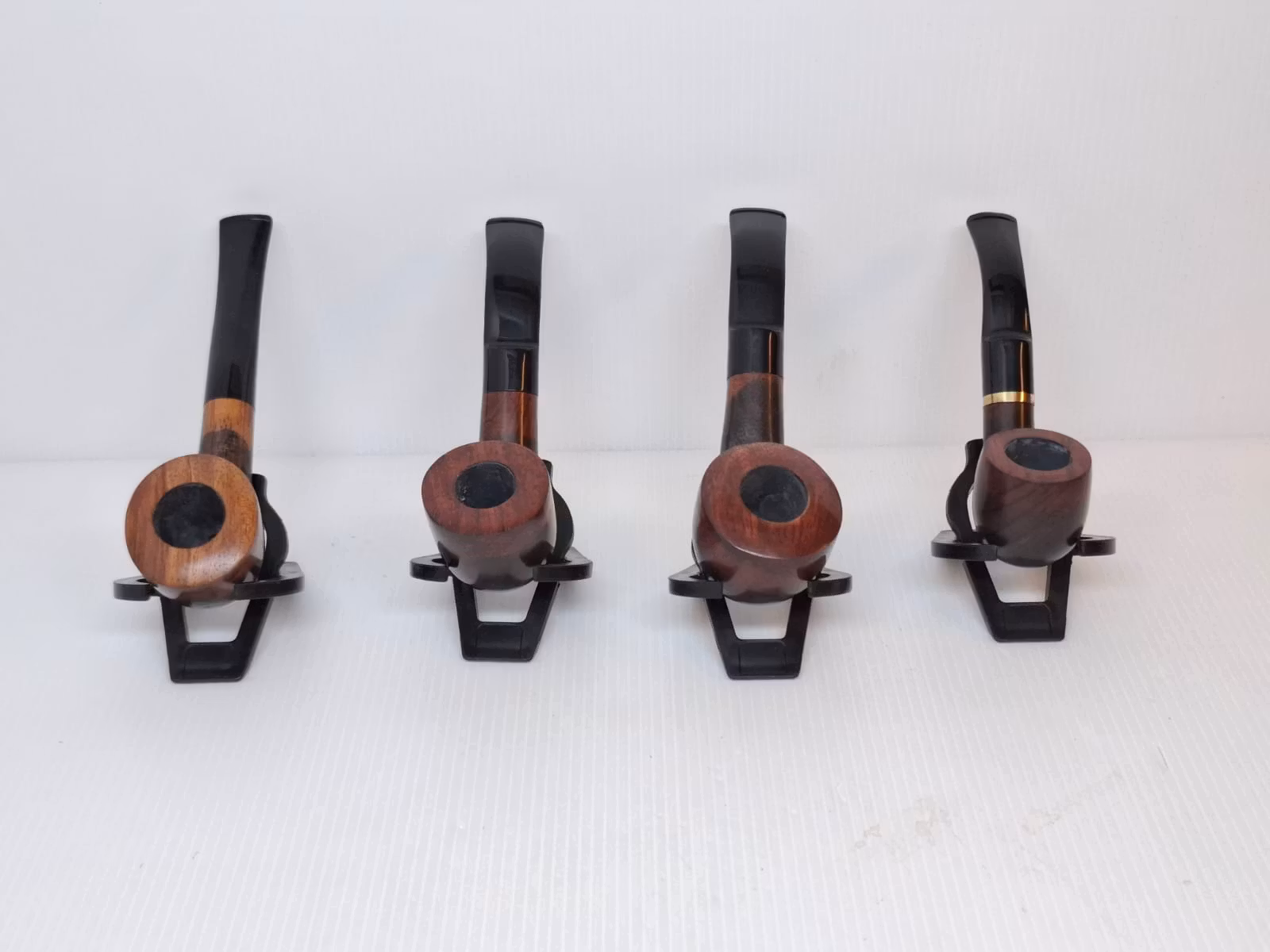 DISPLAY: Szabo pipa (7 stycken)