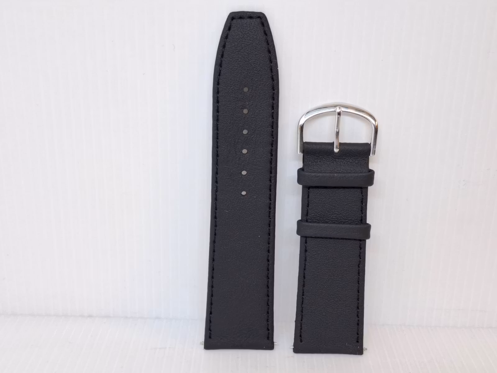 Armband SVART KALVSKINN (24 mm)