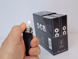 DISPLAY: OCB Kingsize Slim (cigarettpapper)