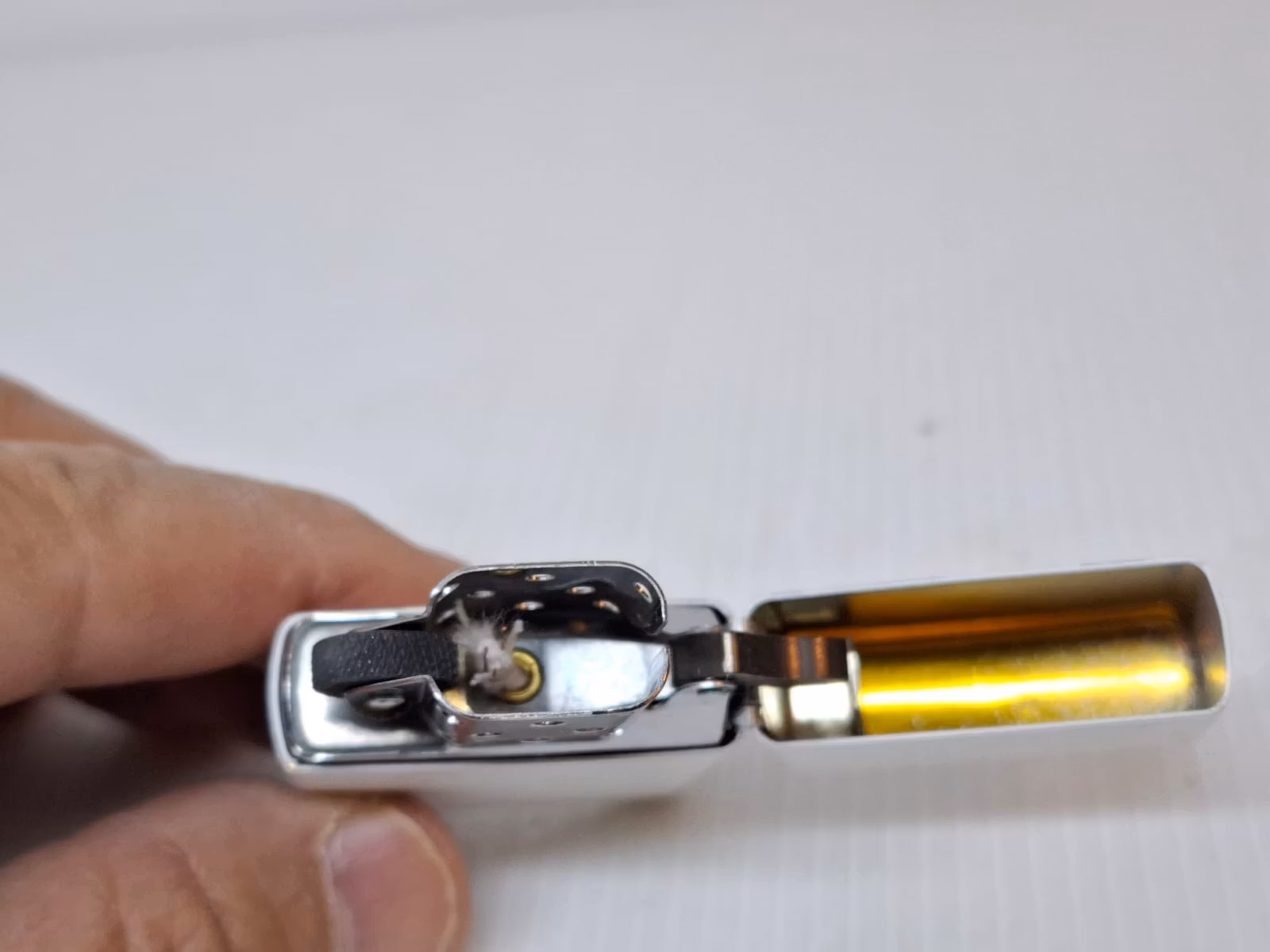 Zippotändare Formula One F1 + Stift