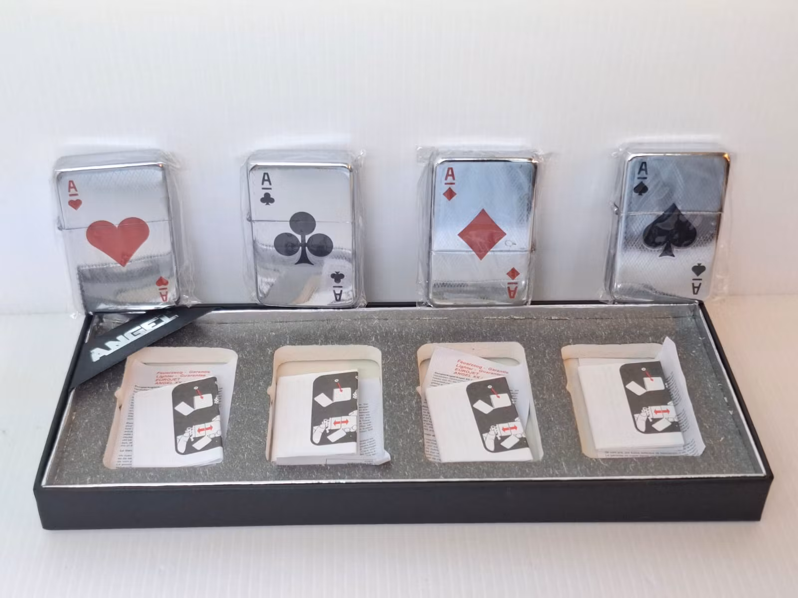 DISPLAY: Bensintändare Angelo CARDS